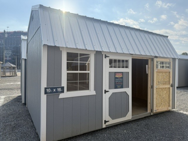 #32 Lofted Barn - 10x16